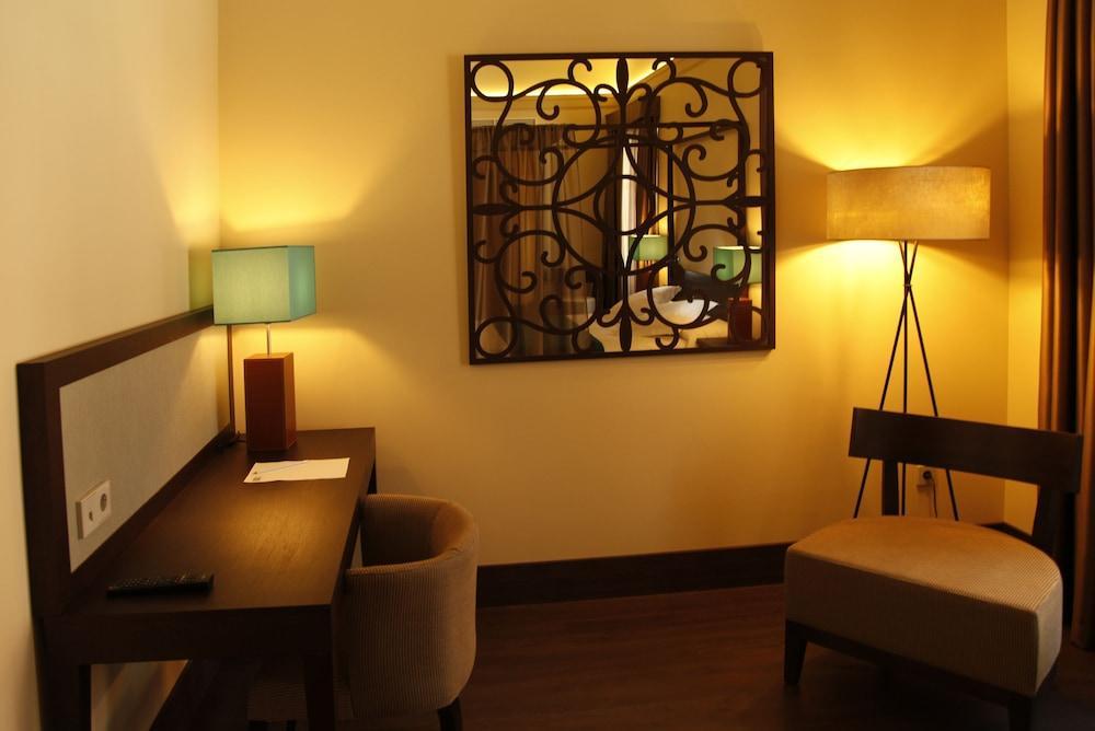 Hotel Spa Martin El Humano Сегорбе Екстериор снимка